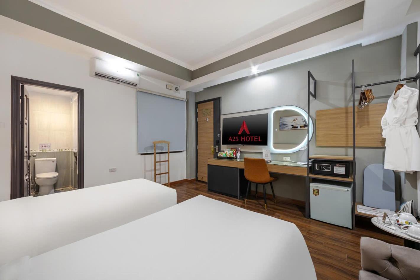 A25 Hotel - 12 Pho Hue ฮานอย ภายนอก รูปภาพ