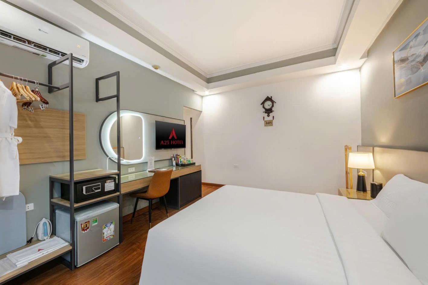 A25 Hotel - 12 Pho Hue ฮานอย ภายนอก รูปภาพ